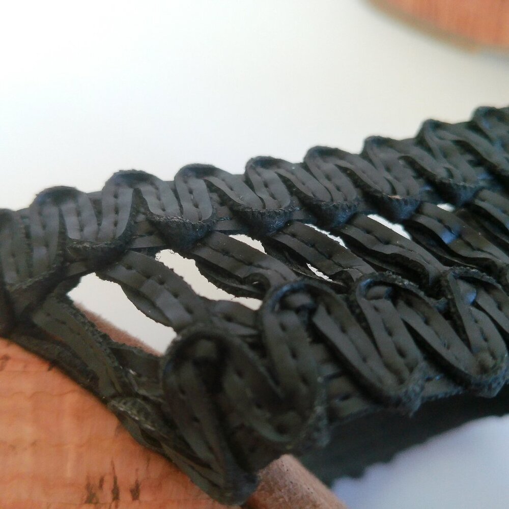 Grazie Wedge Heel Sandal 10 Black Embroidered Sugar Skull Woven Upper Cork Sole - Picture 4 of 14